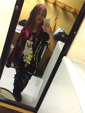 Eeezの希英美さんのコーディネート