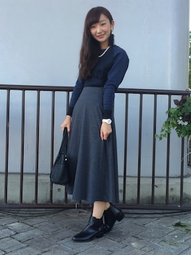 「ロゴニット」｜「アイテム（腕時計）」を使った、おぐしゃん。さん（レディース・161cm）の秋コーディネート
