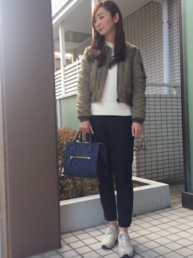 「クロップドパンツ」｜おぐしゃん。さん（レディース・161cm）の冬コーディネート