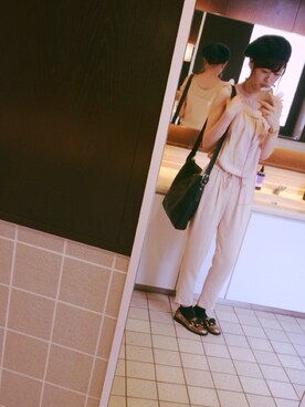「BEAMS（ビームス）のアイテム（パンプス、ゴールド系）」を使った、あさのんさん（レディース・163cm）の夏コーディネート