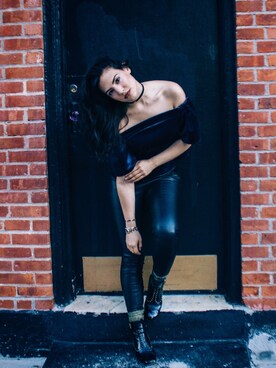 Monica Nearyさんのコーディネート