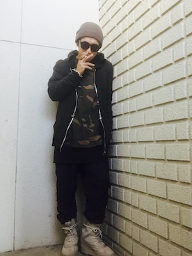「RICK OWENS」｜「アイテム（ピーコート）」を使った、Yotsuさん（メンズ・166cm）の秋コーディネート
