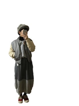 「Marc by Marc Jacobs（マークバイマークジェイコブス）のアイテム（スニーカー）」を使った、mio satoさん（レディース・150cm）の冬コーディネート