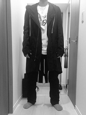 「sneakers」｜「アイテム（モッズコート）」を使った、Towaさん（メンズ・175cm）の秋コーディネート