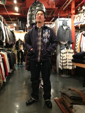 「アイテム（シャツ/ブラウス、ブルー系）」を使った、kawakamiさん（メンズ・171cm）の冬コーディネート