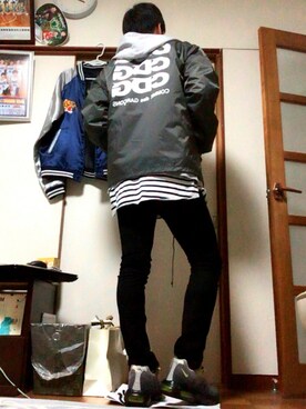 「AIR MAX」｜「アイテム（ナイロンジャケット）」を使った、RYOさん（メンズ・174cm）の秋コーディネート