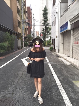 「LOVE」｜「アイテム（ワンピース/ドレス）」を使った、Angel Hoさん（レディース・165cm）の秋コーディネート