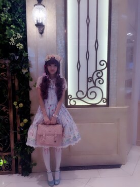 「Kawaii」｜「アイテム（アクセサリー）」を使った、JamilaWさん（レディース・171cm）の秋コーディネート