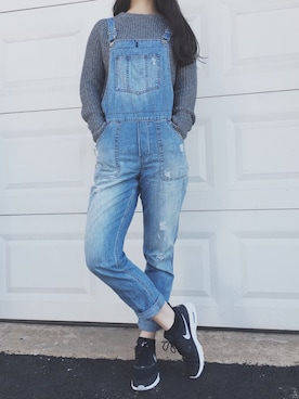 「madewell（メイドウェル）のアイテム（つなぎ/オールインワン）」を使った、Esalle_さん（レディース・168cm）の冬コーディネート