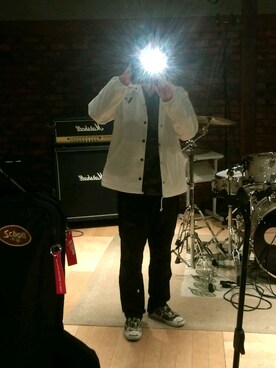 「AVIREX（アヴィレックス）のアイテム（その他パンツ、ブラック系）」を使った、Masao さん（メンズ・179cm）の春コーディネート