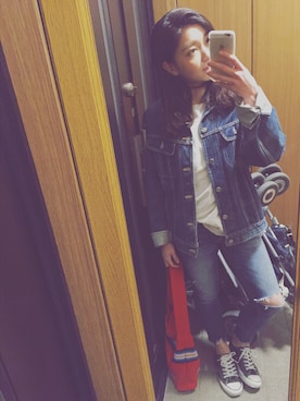 「フリンジデニム」｜「アイテム（デニムジャケット）」を使った、kom_A(n)GEさん（レディース・158cm）の春コーディネート
