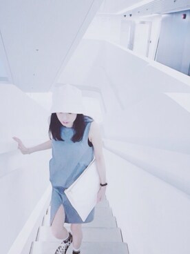 「initial（イニシャル）のアイテム（バッグ）」を使った、wmyさん（レディース・158cm）の夏コーディネート