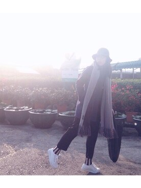 Yvonnetsangさんのコーディネート