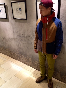 「ナイロンパーカー」｜「アイテム（チノパンツ）」を使った、funatoさん（メンズ・166cm）の秋コーディネート