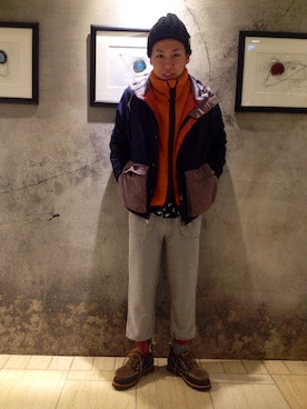 「アイテム（マウンテンパーカー、ブルー系）」を使った、funatoさん（メンズ・166cm）の冬コーディネート