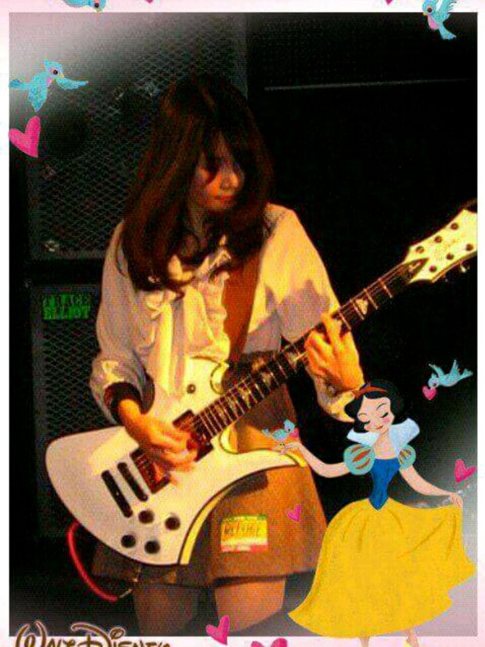 「ダストボウル、LIVE、ギター、ギター女子」｜「CECIL McBEEのアイテム（ワンピース、ベージュ系）」を使った、にじなな♡.*゜さん（レディース・148cm）の冬コーディネートの1枚目の写真