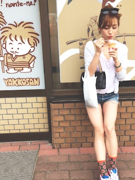 「COS（コス）のアイテム（T Shirts、ホワイト系）」を使った、lululovecocoさん（レディース・162cm）の春コーディネート