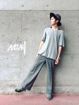 「オールグレー」｜「アイテム（腕時計）」を使った、KEISUKE さん（メンズ・176cm）の秋コーディネート
