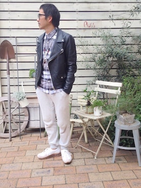 「Engineered Garments（エンジニアードガーメンツ）のアイテム（ライダースジャケット）」を使った、shinkai teruhikoさん（メンズ・168cm）の春コーディネート
