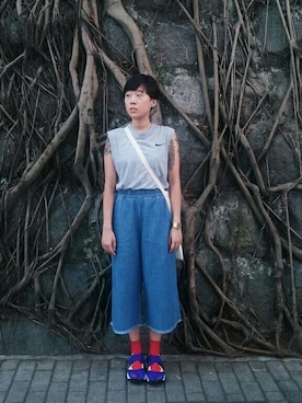 「blue」｜「アイテム（ベスト）」を使った、weirdstrangerさん（レディース・162cm）の春コーディネート