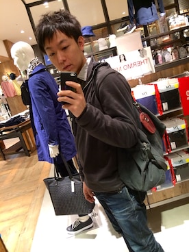「Ann DEMEULEMEESTER（アンドゥムルメステール）のアイテム（財布/小物）」を使った、tomy8156さん（メンズ・178cm）の冬コーディネート
