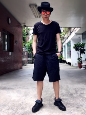 「ART COMES FIRST（アートカムズファースト）のアイテム（帽子）」を使った、YouGun Lee 李佑群さん（メンズ・178cm）の夏コーディネート
