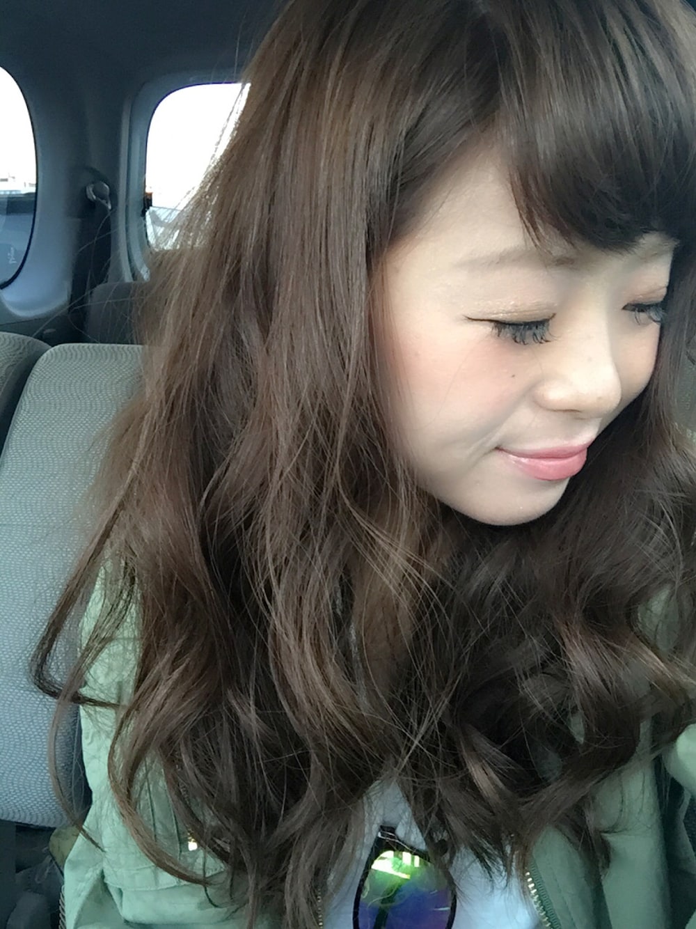 「TODAYFUL、Ungrid、MA-1、ミラーサングラス、美容院、髪型、ヘアスタイル」｜「Ungridの【Casual】ﾐﾗｰｻﾝｸﾞﾗｽ（サングラス、その他）」を使った、mkさん（レディース・149cm）の春コーディネートの1枚目の写真