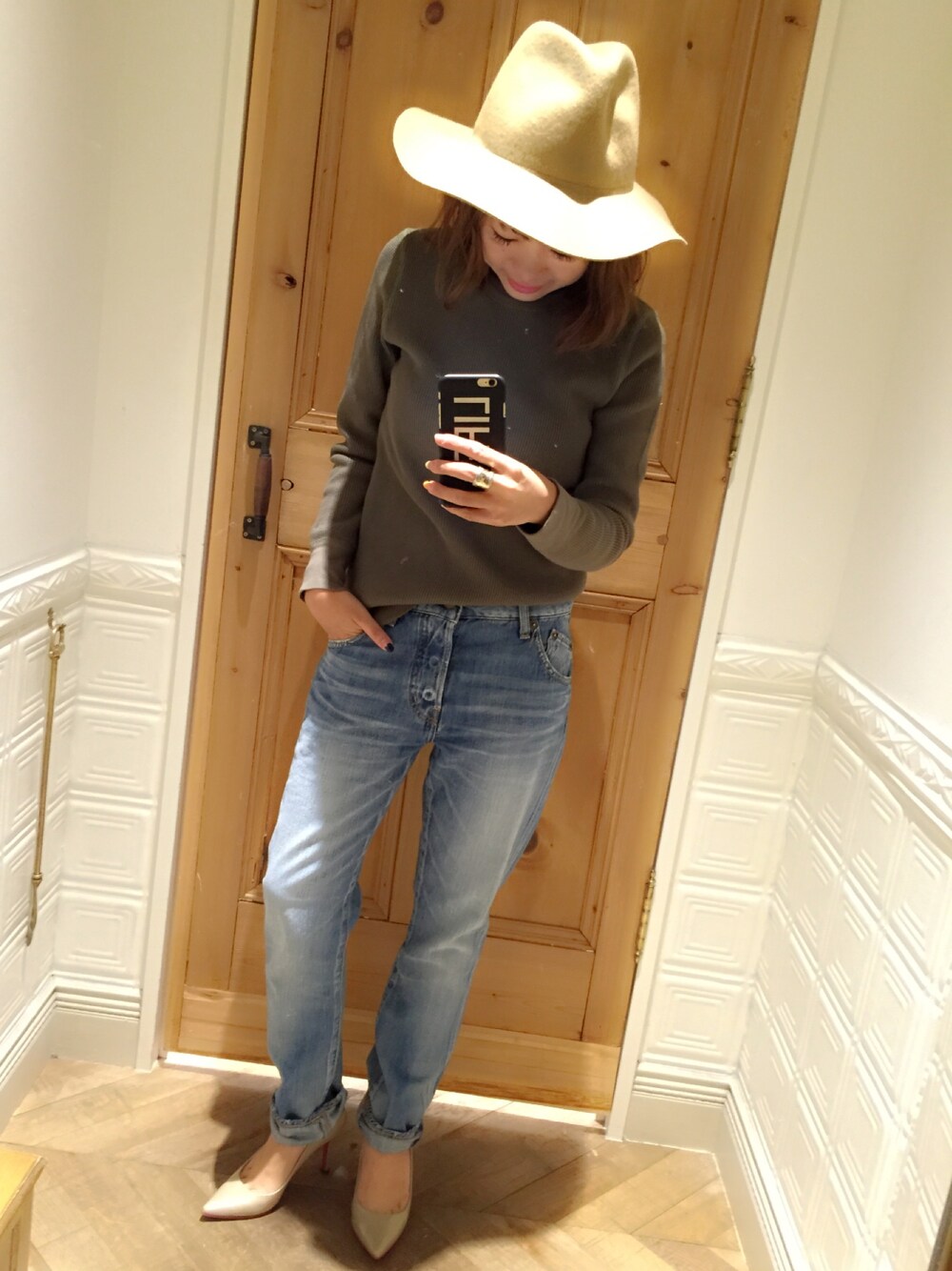 「Ungrid、UNRELISH、DIANA、Mila Owen、デニム、ワッフル、ハット、カーキ、ベージュ、アースカラー」｜「Ungridの【Casual】ﾌﾞﾘｰﾁﾍﾟｸﾞﾄｯﾌﾟﾃﾞﾆﾑ （デニムパンツ、ブルー系）」を使った、mkさん（レディース・149cm）の秋コーディネートの1枚目の写真