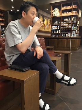 「アイテム（サンダル）」を使った、hayao_mさん（メンズ・178cm・30代）の春コーディネート