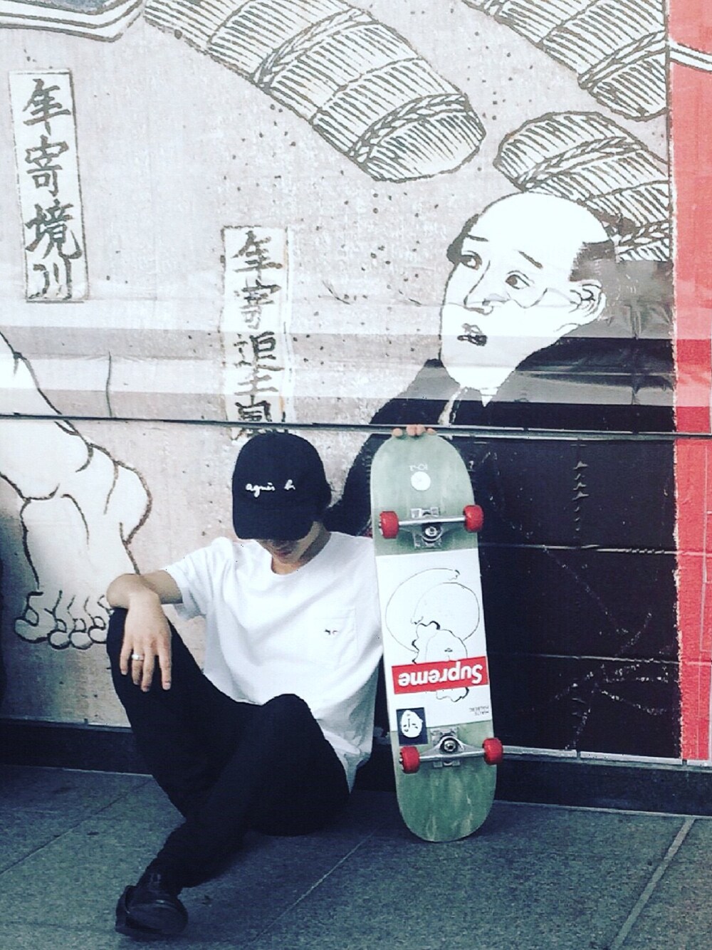 「休日スタイル、カジュアルコーデ、Tシャツ、ゆるコーデ、きれいめカジュアル、agnes b.、MAISON KITSUNE、UNIQLO、Chrome Hearts、supreme」｜「agnes b.のGL11　CASQUETTE（キャップ、ブラック系）」を使った、COさん（メンズ・173cm）の夏コーディネートの1枚目の写真
