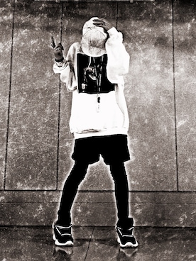 「RickOwens×adidas」｜「アイテム（アクセサリー）」を使った、ANOTHER-Jさん（メンズ・175cm）の秋コーディネート