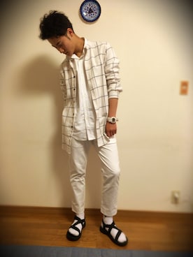 「白シャツ」｜りゅとさん（メンズ・180cm・10代）の夏コーディネート