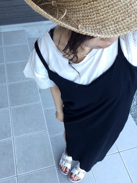 「家族旅行」｜「アイテム（サンダル）」を使った、kazuさん（レディース・160cm）の夏コーディネート