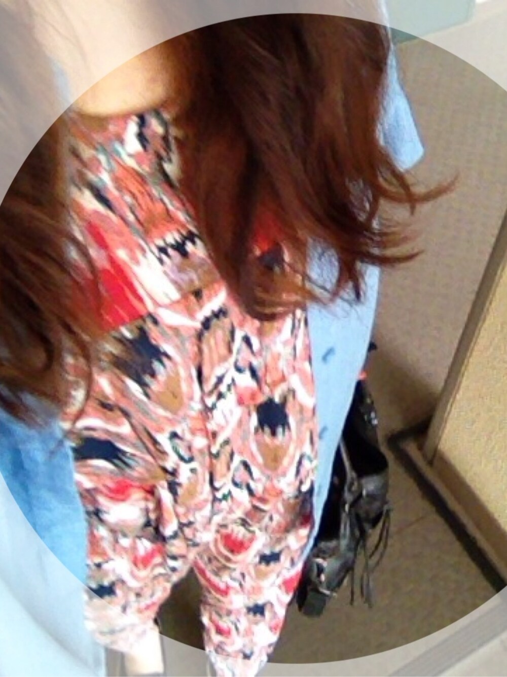 「EMODA、OSMOSIS、SET UP」｜「EMODAのBIG SIZEダンガリーSH（シャツ/ブラウス、ブルー系）」を使った、riccaさん（レディース・157cm）の夏コーディネートの1枚目の写真