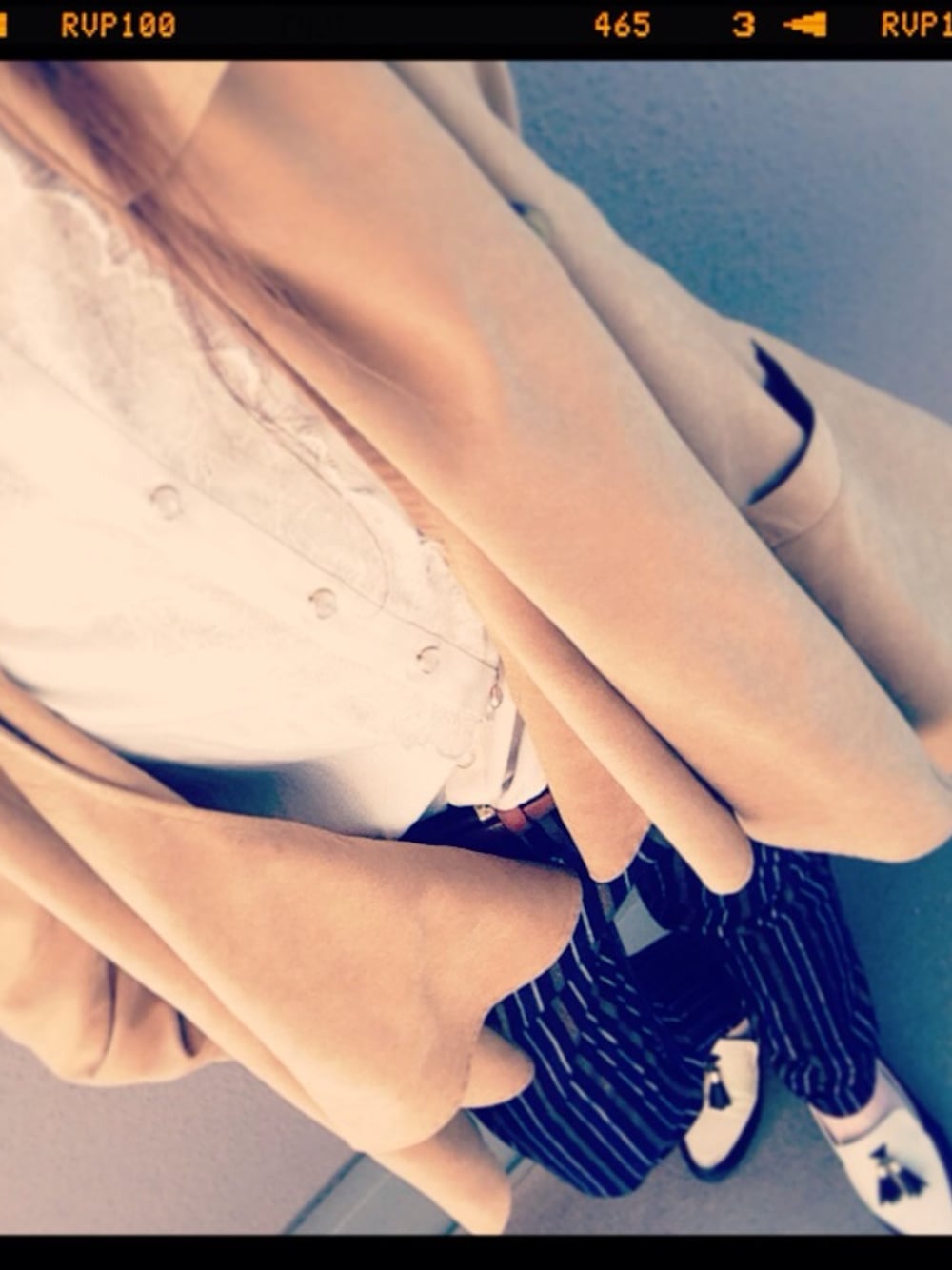 「#トレンチ、#ストライプ、#ungrid、#TODAYFUL」｜「ストライプパンツ（その他パンツ、グリーン系）」を使った、yuzupiさん（レディース・159cm）の春コーディネートの1枚目の写真