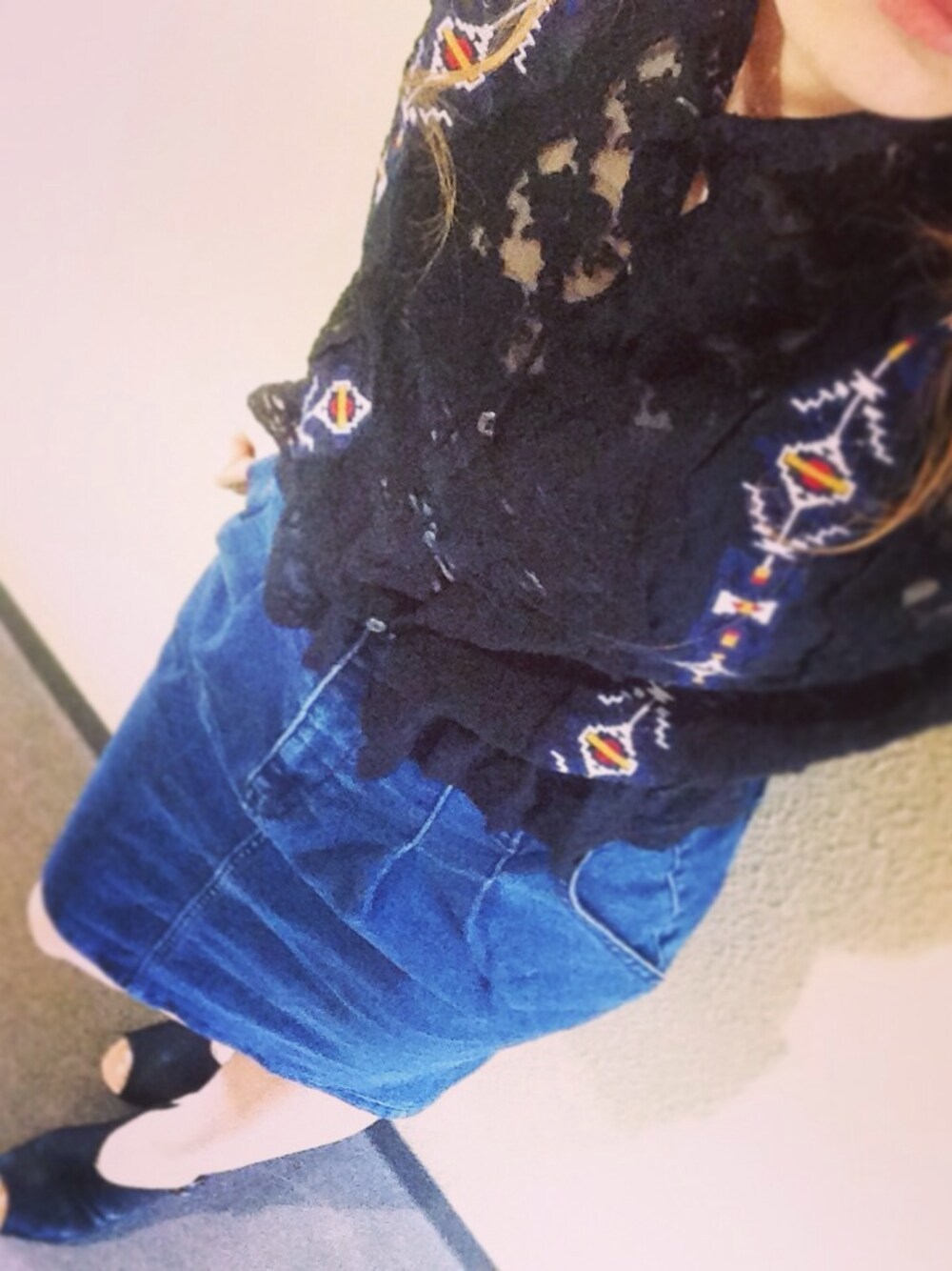 「Ungrid、ブラウス、刺繍、タイトスカート、moussy」｜「Ungridのアイテム（シャツ/ブラウス、ブラック系）」を使った、yuzupiさん（レディース・159cm）の夏コーディネートの1枚目の写真