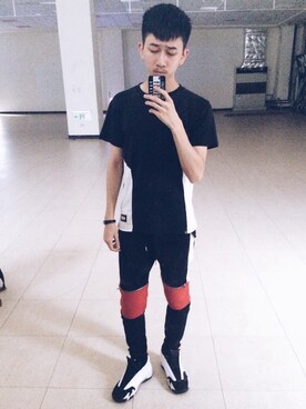 Pin-Ren Huangさんのコーディネート