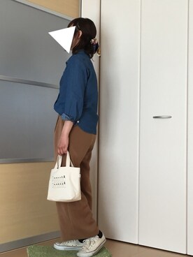 「アイテム（シュシュ、ホワイト系）」を使った、Chi☆さん（レディース・164cm）の春コーディネート