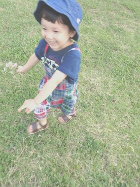 「Champion」｜「アイテム（オールインワン・サロペット）」を使った、sumさん（キッズ・100cm）の夏コーディネート