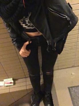 「Abercrombie&Fitch（アバークロンビーアンドフィッチ）のアイテム（ライダースジャケット）」を使った、SAYOさん（レディース・164cm）の冬コーディネート