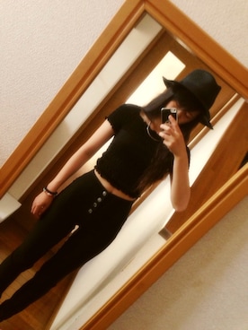 鈴木美海さんのコーディネート