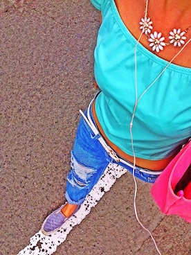 鈴木美海さんのコーディネート