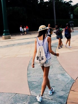 Abbey Chanさんのコーディネート