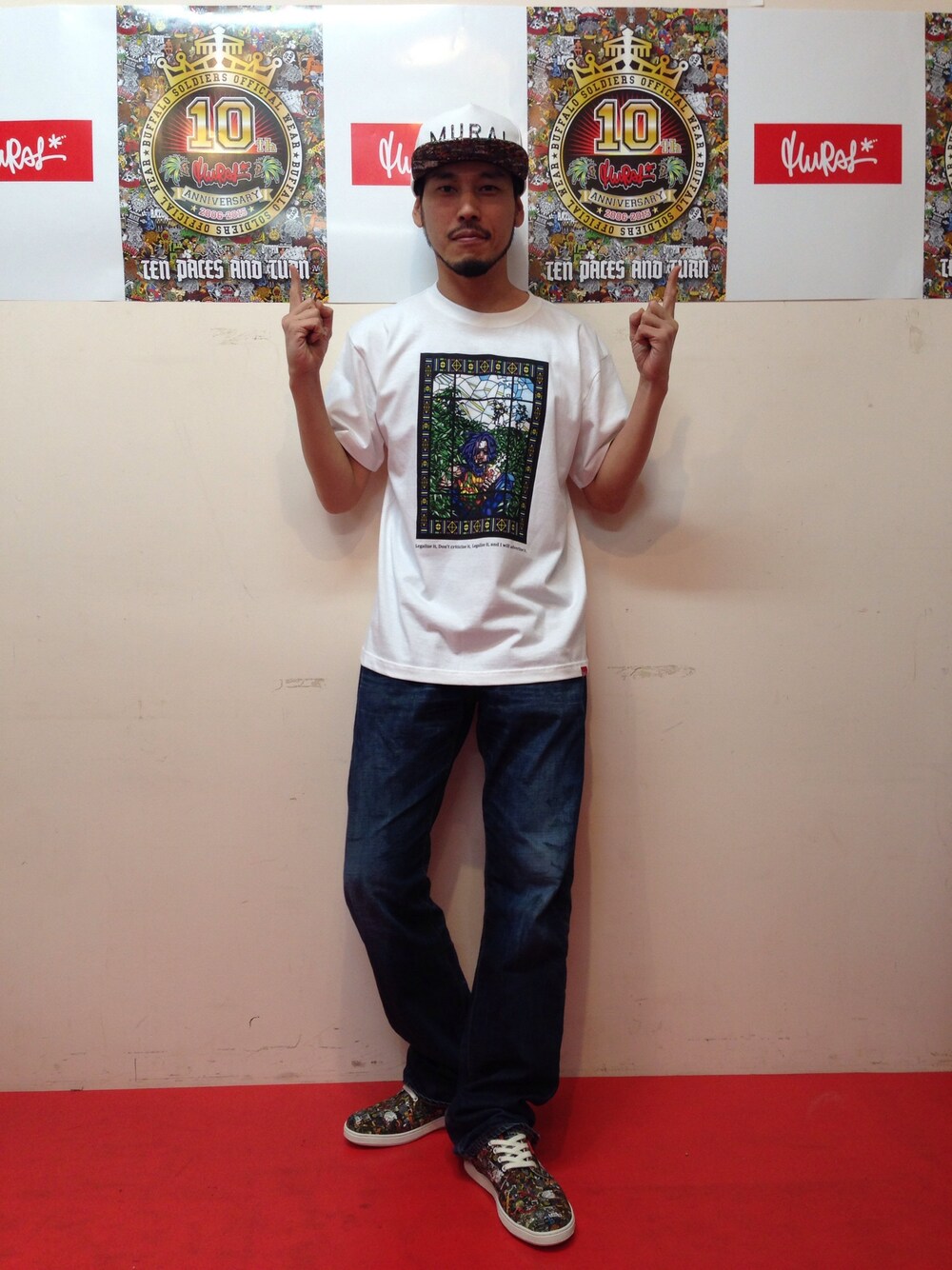 RYO the SKYWALKER｜MURALのTシャツ/カットソーを使ったコーディネート 