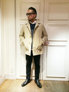 「The DUFFER of ST.GEORGE（ザダファーオブセントジョージ）のアイテム（ステンカラーコート）」を使った、KOBAYASHIさん（メンズ・176cm）の春コーディネート