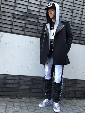 「UNIF（ユニフ）のアイテム（キャップ）」を使った、WARPさん（メンズ・174cm）の冬コーディネート
