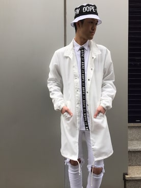 「オールホワイト」｜「アイテム（ナイロンジャケット）」を使った、WARPさん（メンズ・174cm）の春コーディネート