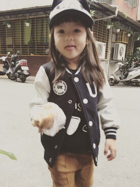 「ZARA KIDSのアイテム（スタジャン）」を使った、chiiingziiiさん（キッズ・100cm）の冬コーディネート