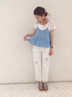 「Chico（チコ）のイージーダメージカットデニムパンツ（デニムパンツ）」を使った、ちーちゃんさん（レディース・157cm）の春コーディネート