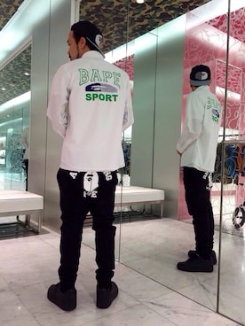 「シャツ×スウェット」｜「アイテム（帽子）」を使った、西村 貴大さん（メンズ・173cm）の春コーディネート